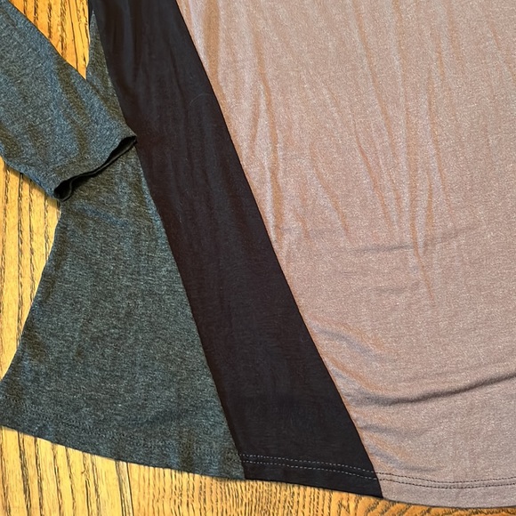 EUC Bobeau Unique top - Picture 11 of 11